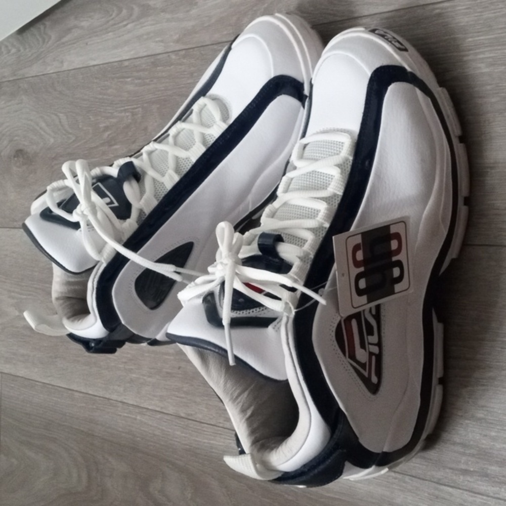 Grant Hill Fila 2
